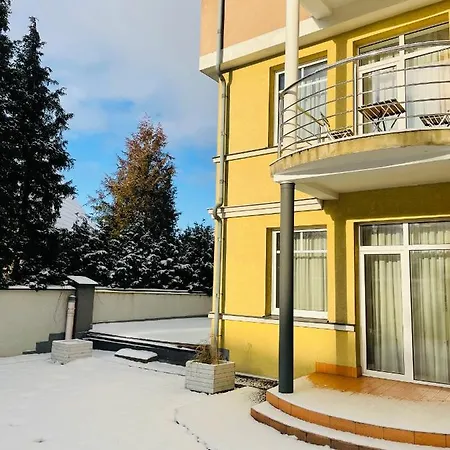 Апарт-отель La Petite & 3*